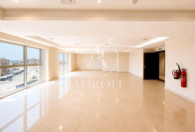 127005830 - Property Image 2