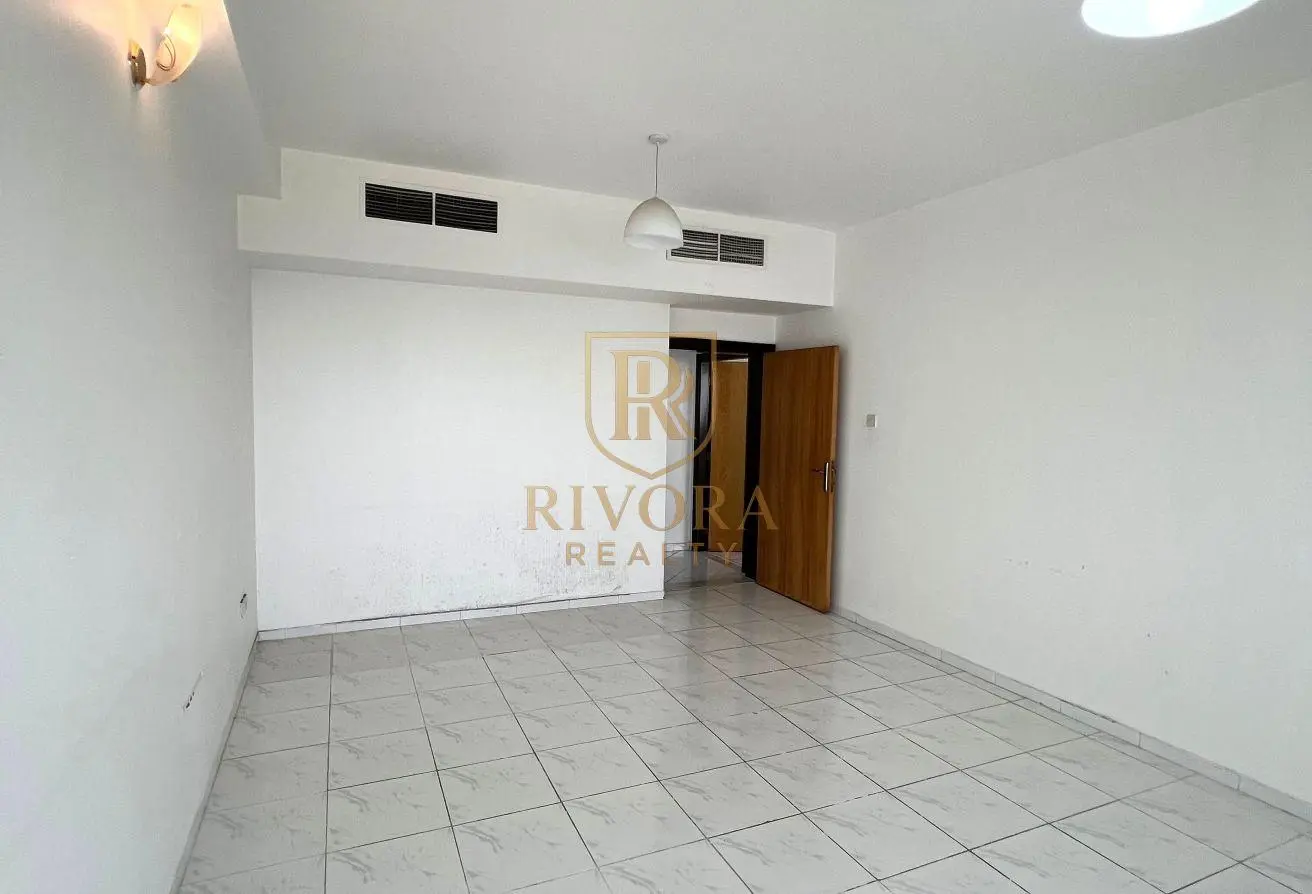 165590257 - Property Main Image