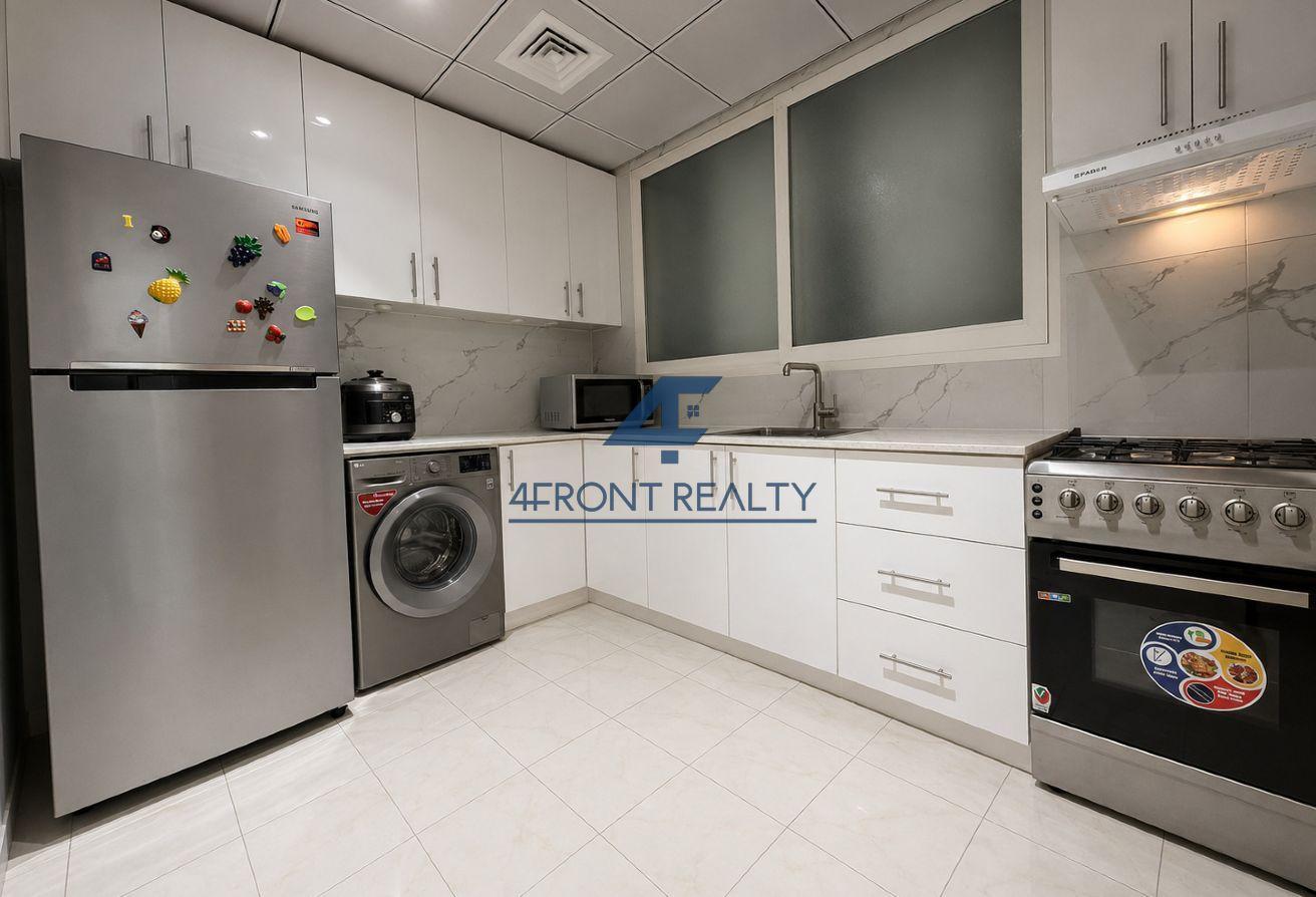 Ready To Move | Spacious Home | Prime Location photo 8