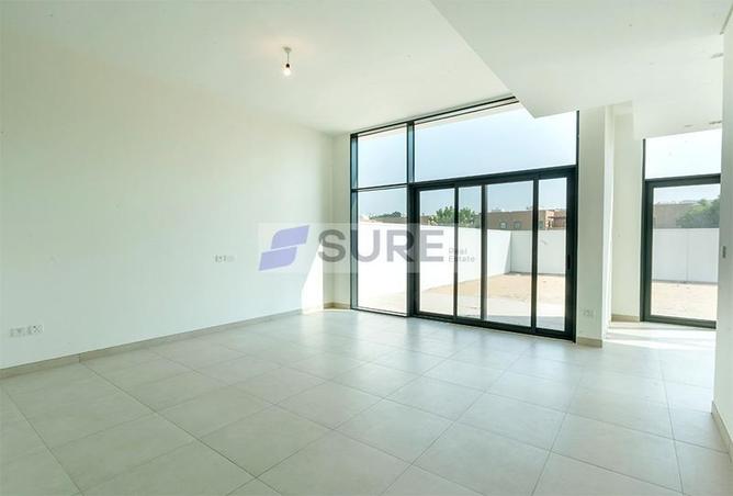 61302100 - Property Image 2