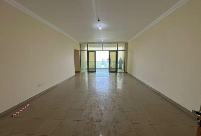 74624611 - Property Image 3