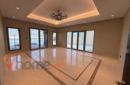 Villa - 4 Bedrooms - 6 Bathrooms for rent in Garden Homes Frond O - Garden Homes - Palm Jumeirah - Dubai