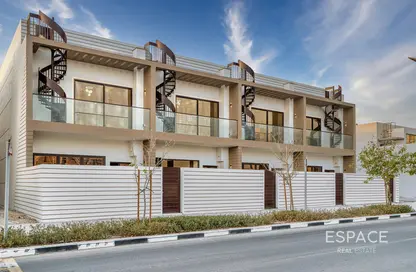 تاون هاوس - 4 غرف نوم - 5 حمامات للبيع في القرية الغربية - الفرجان - دبي