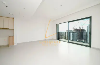 شقة - 2 غرف نوم - 2 حمامات للايجار في برج بارك فيلد 2 - بارك فيلد - دبي هيلز استيت - دبي