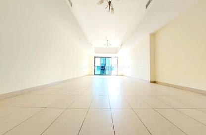 Apartment - 3 - 4 for rent in Al Waleed Tower - Al Qasba - Sharjah Apartment - 3 - 4 for rent in Al Waleed Tower - Al Qasba - Sharjah