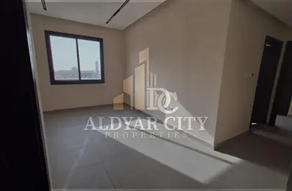 شقة - غرفة نوم - 2 حمامات للايجار في الجرف 3 - الجرف - عجمان وسط المدينة - عجمان