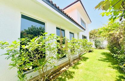 Villa - 5 Bedrooms - 5 Bathrooms for rent in Jumeirah 3 Villas - Jumeirah 3 - Jumeirah - Dubai