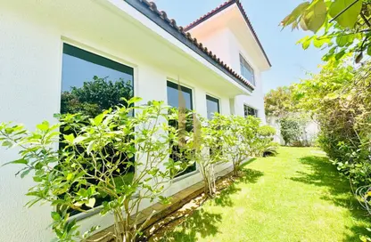 Villa - 5 Bedrooms - 5 Bathrooms for rent in Jumeirah 3 Villas - Jumeirah 3 - Jumeirah - Dubai