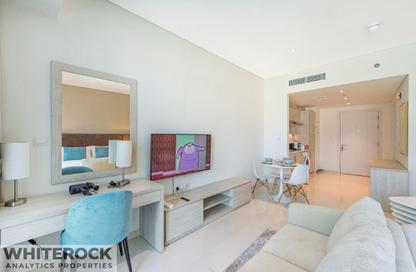 Apartment - Studio - 1 Bathroom for sale in Seven Palm - Palm Jumeirah - Dubai