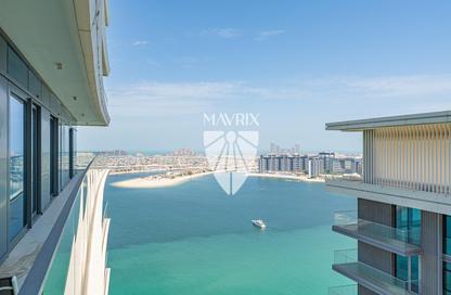 Apartment - 1 Bedroom - 1 Bathroom for sale in Beach Vista Tower 2 - Beach Vista - EMAAR Beachfront - Dubai Harbour - Dubai