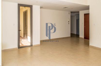 Apartment - 2 Bedrooms - 3 Bathrooms for sale in Bahar 1 - Bahar - Jumeirah Beach Residence - Dubai