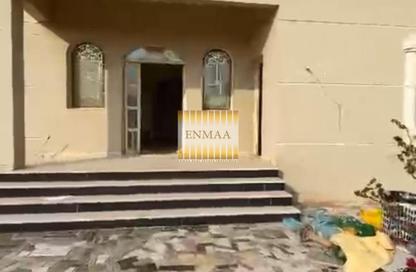 فيلا - 2 غرف نوم - 3 حمامات للايجار في الرفاع - رأس الخيمة