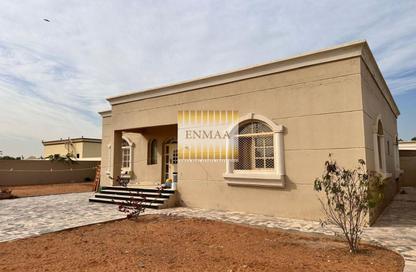 Villa - 2 Bedrooms - 3 Bathrooms for rent in Al Riffa - Ras Al Khaimah