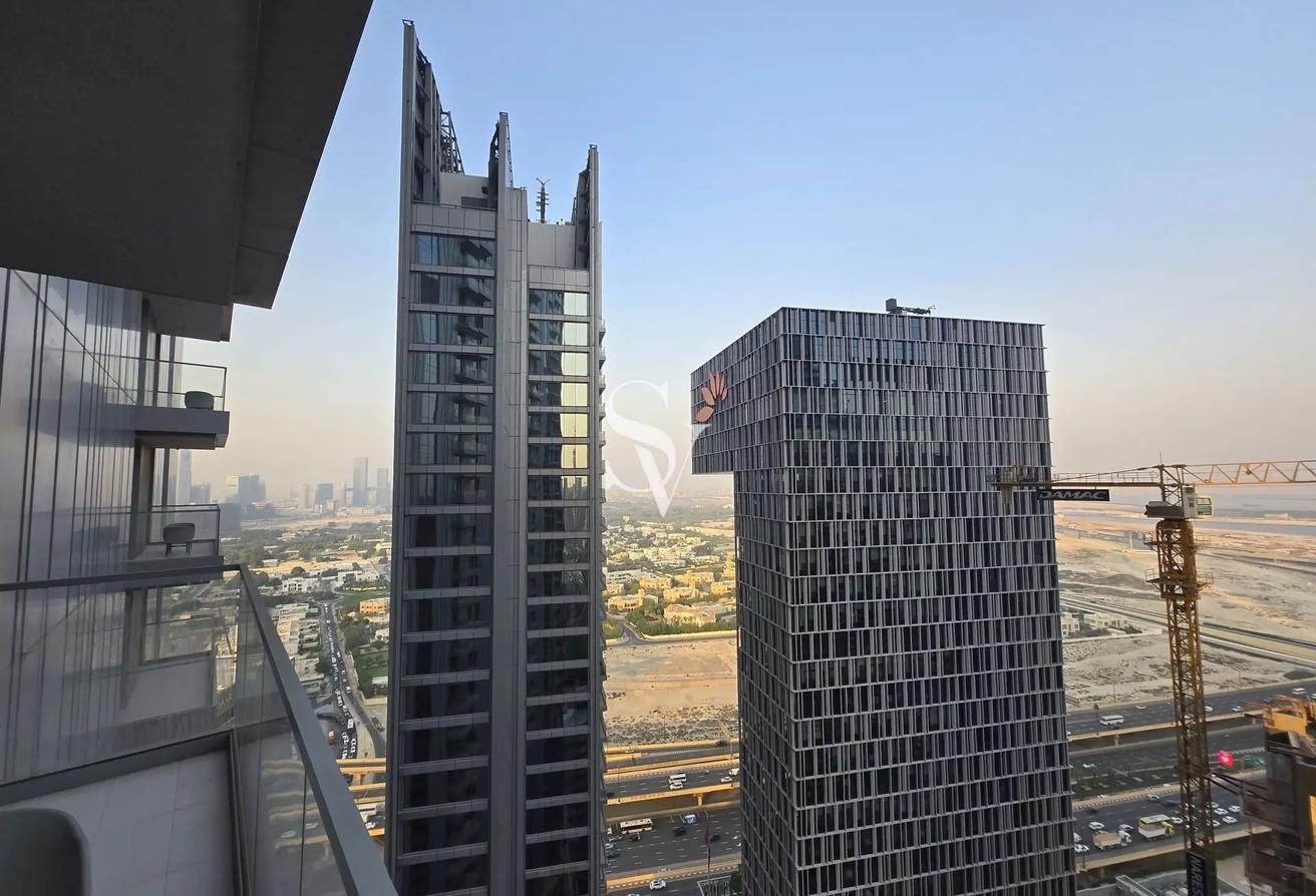 Exclusive | Luxury Furnished | High Floor photo 9