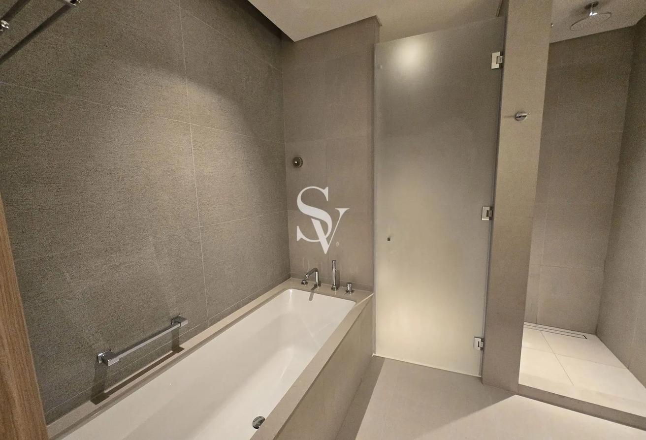 Exclusive | Luxury Furnished | High Floor photo 10