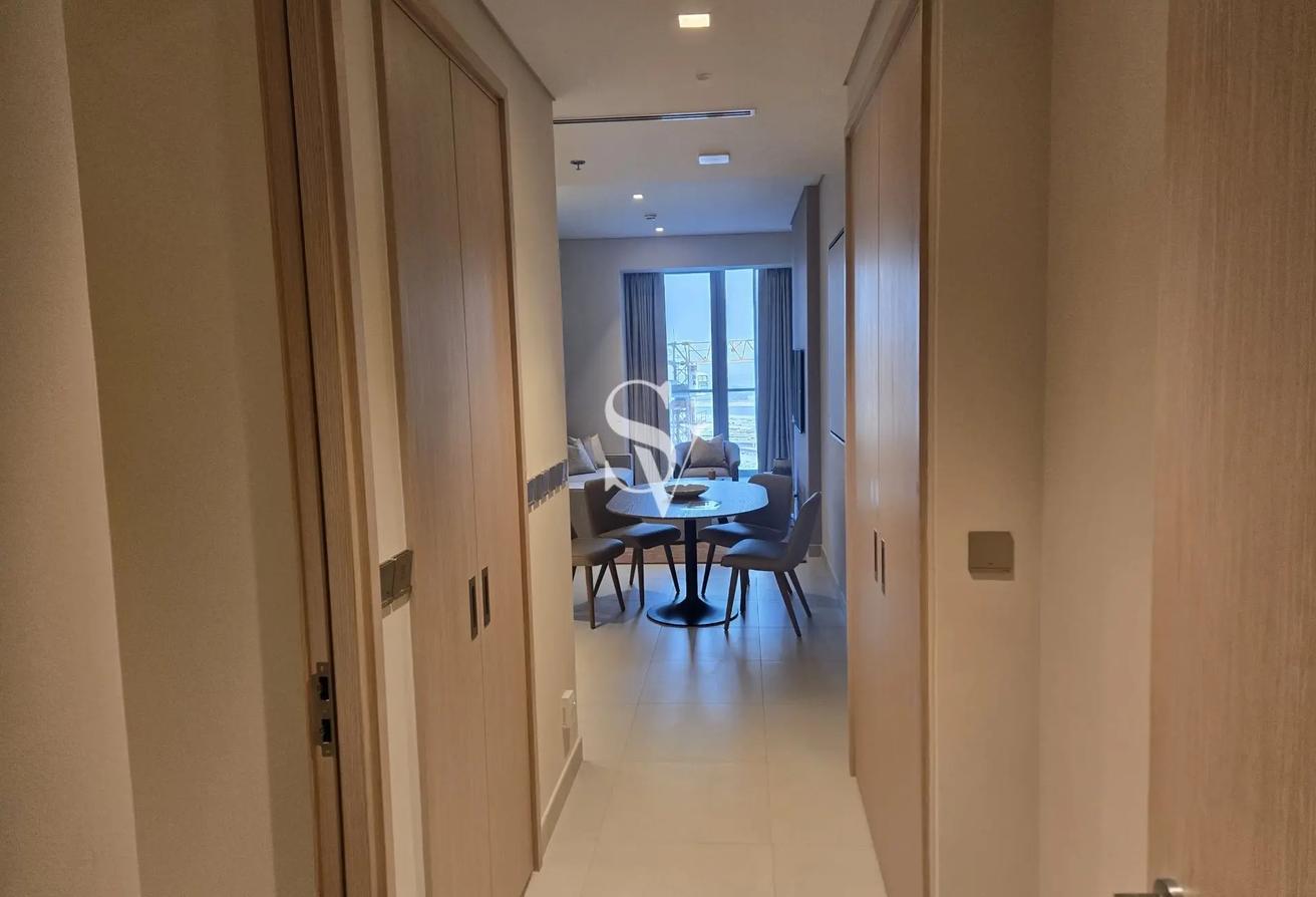 Exclusive | Luxury Furnished | High Floor photo 8
