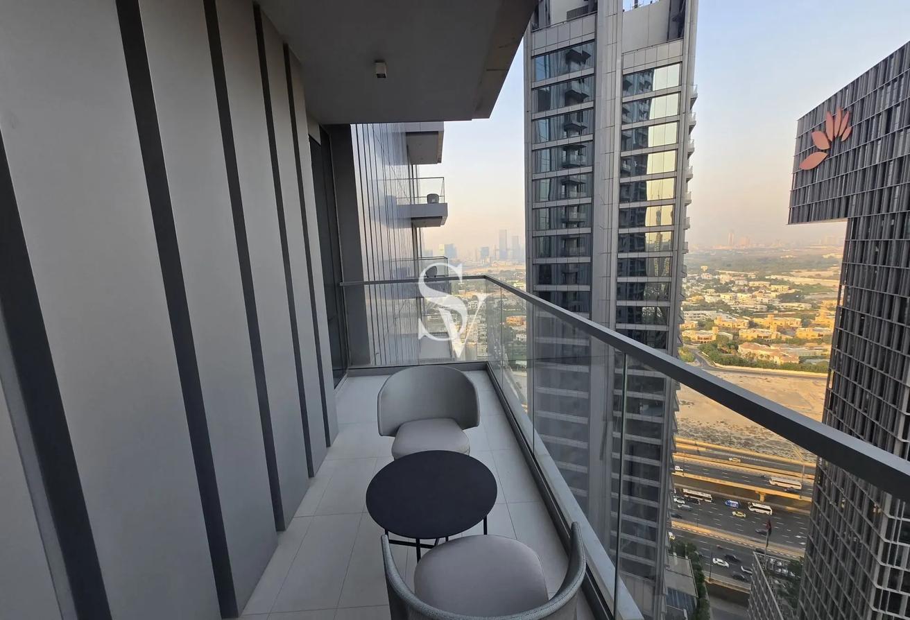 Exclusive | Luxury Furnished | High Floor photo 15