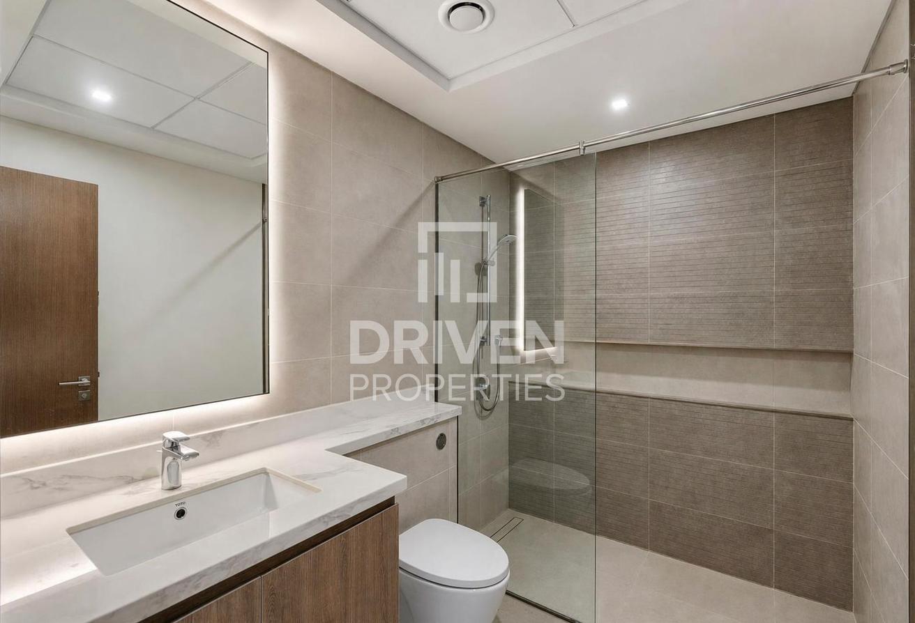 Full Golf View | Largest Unit | Unique Layout photo 18