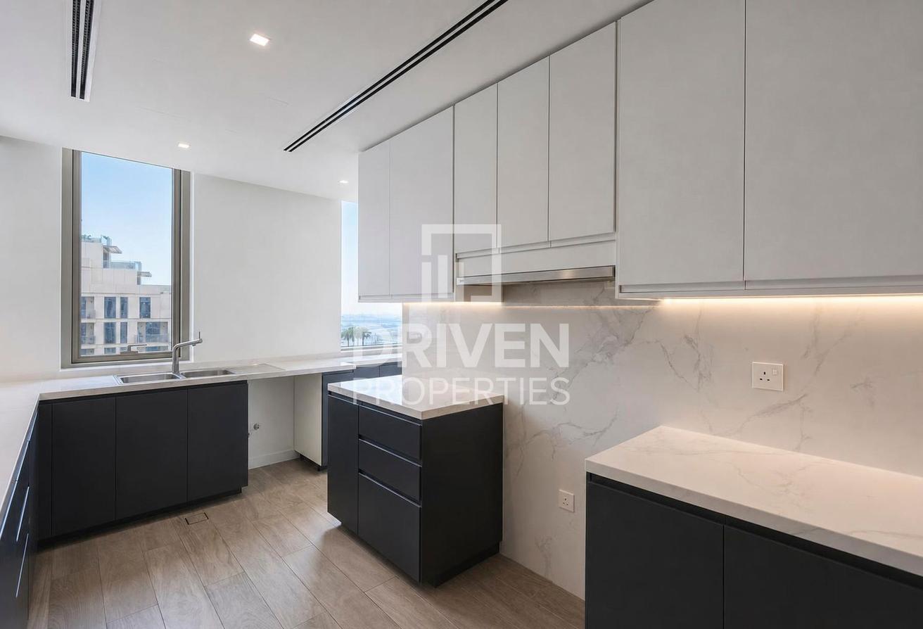 Full Golf View | Largest Unit | Unique Layout photo 7