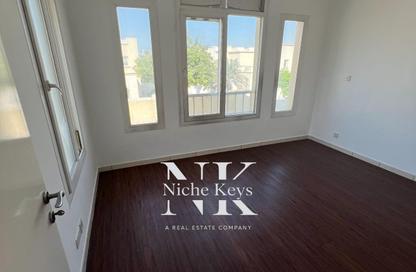 Villa - 3 Bedrooms - 4 Bathrooms for rent in Springs 5 - The Springs - Dubai