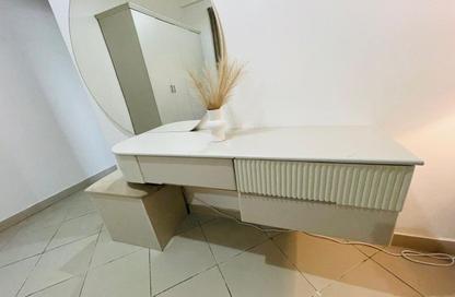 Apartment - 1 Bedroom - 2 Bathrooms for rent in Al Khan Corniche - Al Khan - Sharjah