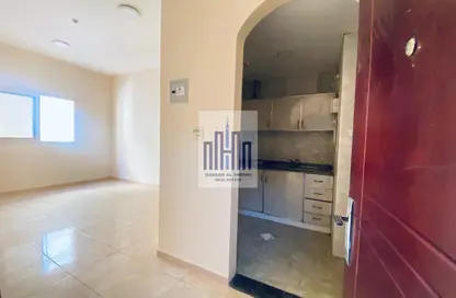 شقة - 1 حمام للايجار في طريق فاير ستاشن - مويلح - الشارقة