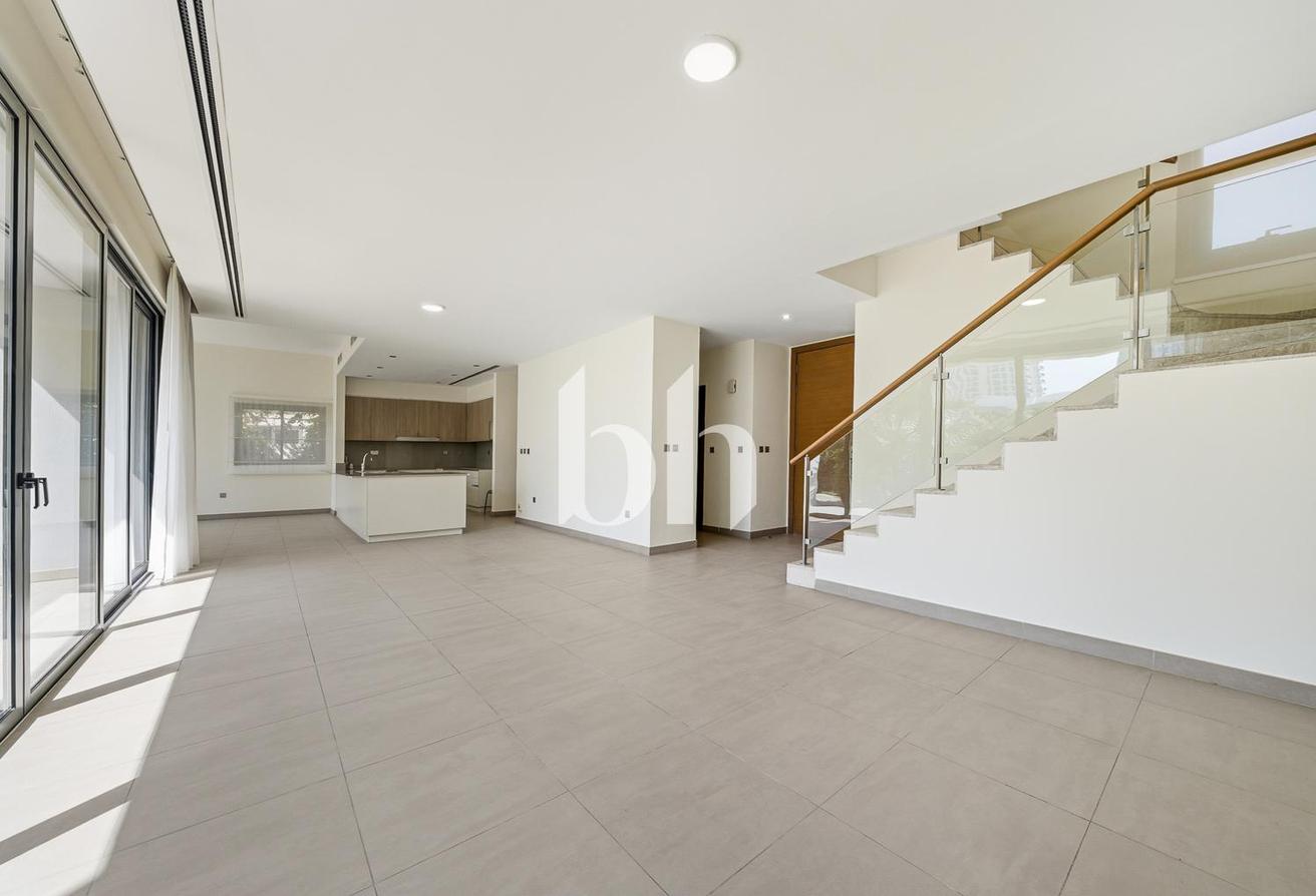 Exclusive | Greenbelt Backing | Premium Unit photo 12