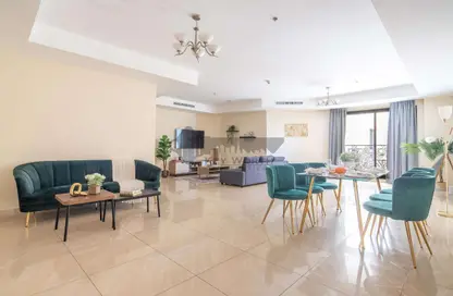 شقة - 2 غرف نوم - 4 حمامات للبيع في أبراج رياح - القرية التراثية - دبي