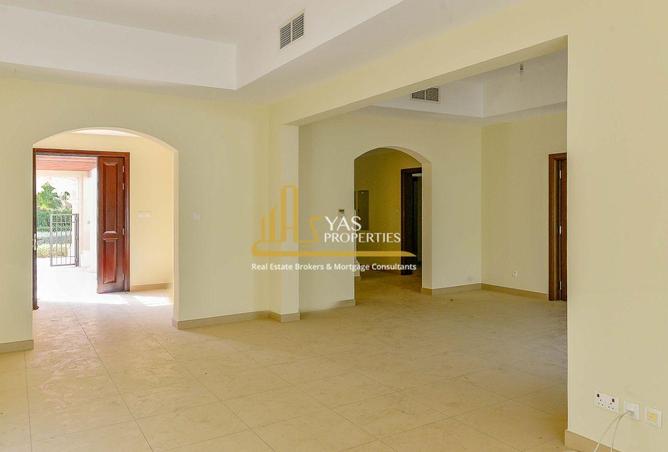 53983940 - صورة العقار 2