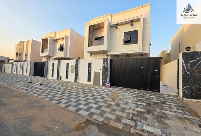 67847373 - Property Image 2