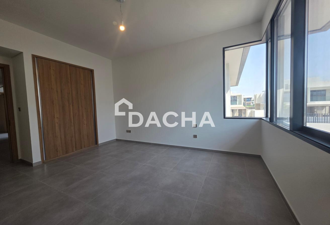 One Month Rent Free | Landscaping | Corner Plot photo 16