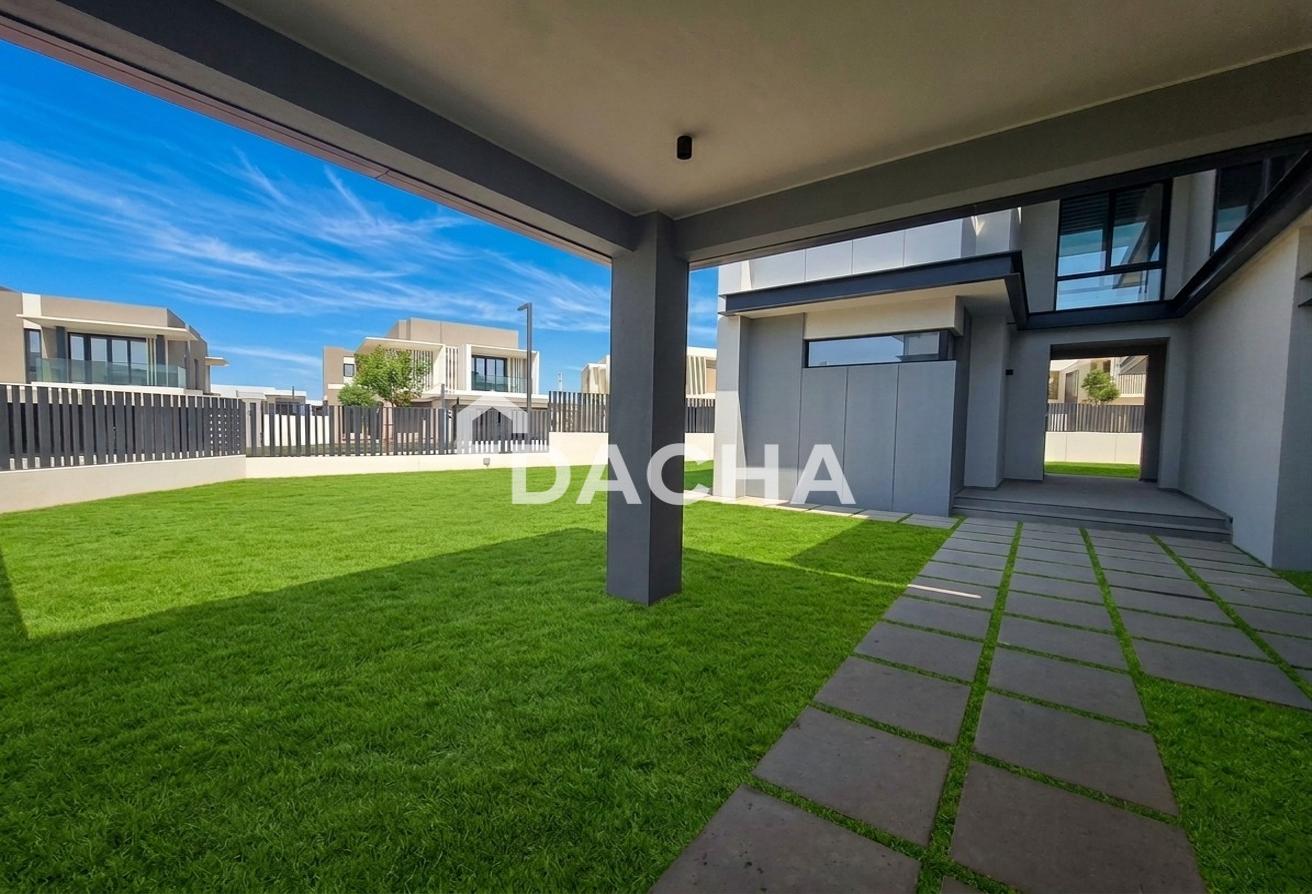 One Month Rent Free | Landscaping | Corner Plot photo 4