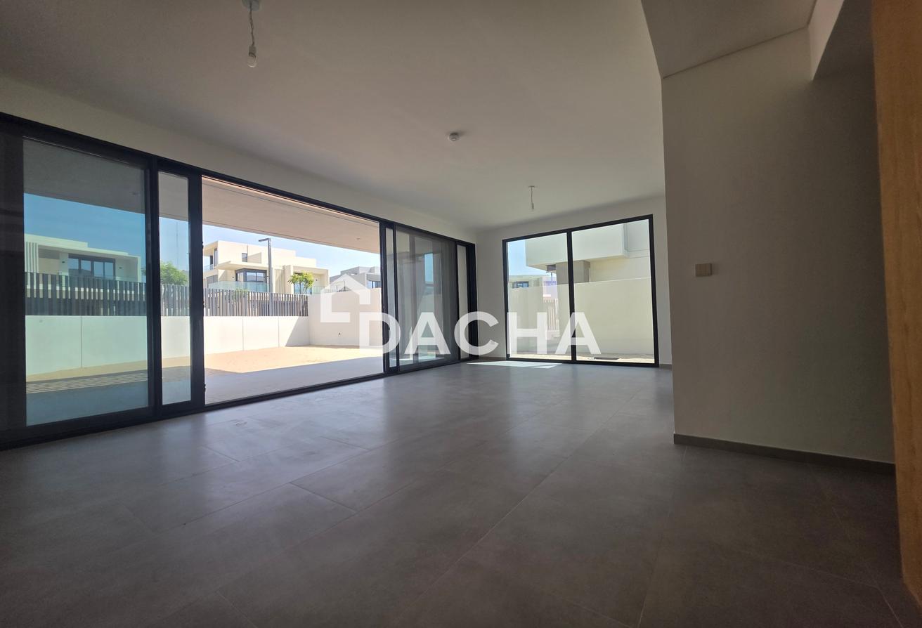 One Month Rent Free | Landscaping | Corner Plot photo 5