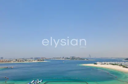 Apartment - 3 Bedrooms - 4 Bathrooms for rent in Al Haseer - Shoreline Apartments - Palm Jumeirah - Dubai