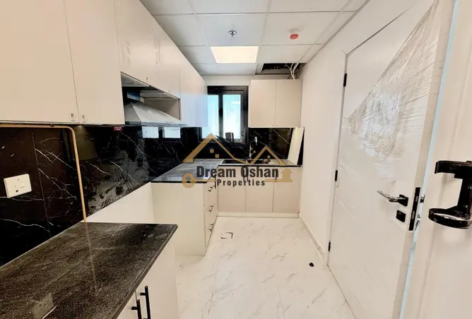 166576002 - Property Image 2