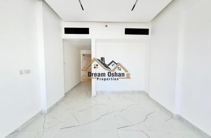 Apartment - 2 - 3 for rent in Al Amir Abdullah Building - International City Phase 2 (Al Warsan 4) - Dubai