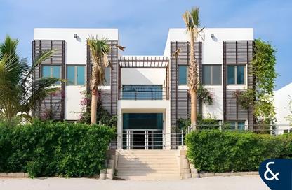 Villa - 6 Bedrooms - 7 Bathrooms for rent in Signature Villas Frond P - Signature Villas - Palm Jumeirah - Dubai