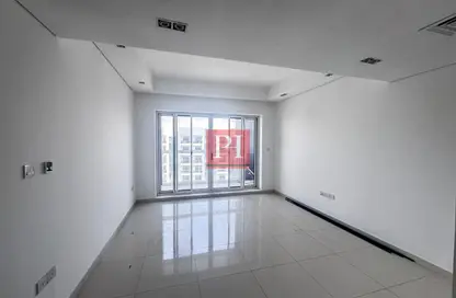 Apartment - 1 Bedroom - 2 Bathrooms for rent in Topaz Residence 1 - Topaz Residence - Dubai Silicon Oasis - Dubai