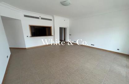 Apartment - 2 Bedrooms - 3 Bathrooms for sale in Al Khushkar - Shoreline Apartments - Palm Jumeirah - Dubai