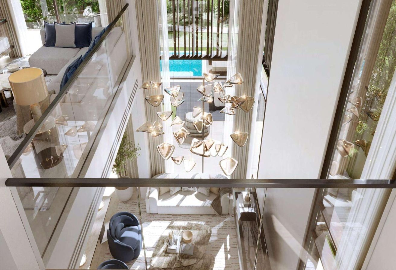 5 bedroom villa in Nad Al Sheba Gardens 11, Nad Al Sheba: 5