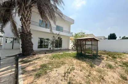 فيلا - 6 غرف نوم - 8 حمامات للايجار في الجزّات - ضاحية الرقة - الشارقة