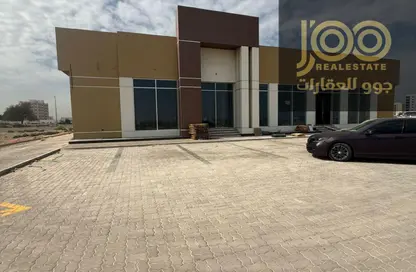 Show Room - Studio - 4 Bathrooms for rent in Al Haditha - Umm Al Quwain