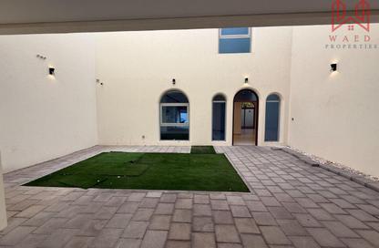 Villa - 4 Bedrooms - 5 Bathrooms for rent in Al Garhoud Residences - Al Garhoud - Dubai