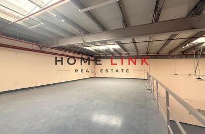 Warehouse - Studio - 4 for sale in Al Sajaa Industrial - Al Sajaa - Sharjah