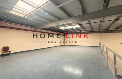 Warehouse - Studio - 4 for sale in Al Sajaa Industrial - Al Sajaa - Sharjah