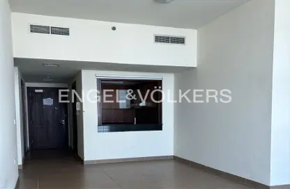 Apartment - 1 Bedroom - 2 Bathrooms for rent in Hamilton Tower - Business Bay - Dubai