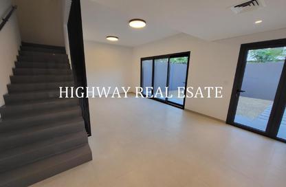 Townhouse - 3 - 5 for rent in Sarab 2 - Aljada - Sharjah