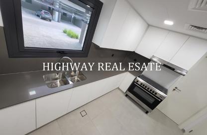 Townhouse - 3 - 5 for rent in Sarab 2 - Aljada - Sharjah