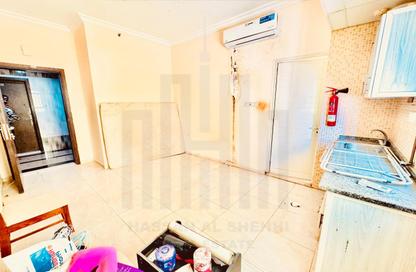 Apartment - Studio - 1 Bathroom for rent in Fire Station Road - Muwaileh - Sharjah Apartment - Studio - 1 Bathroom for rent in Fire Station Road - Muwaileh - Sharjah