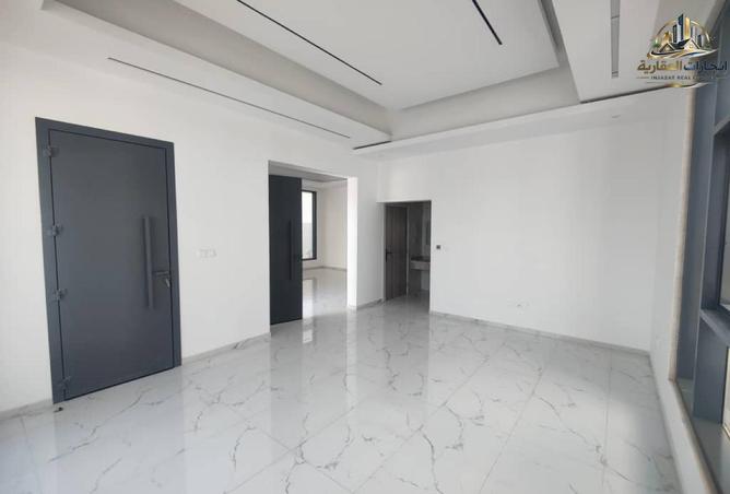 75401312 - Property Image 3